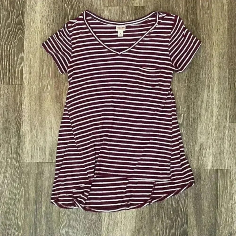 Womens Mossimo Red and White Stripe Tee - M